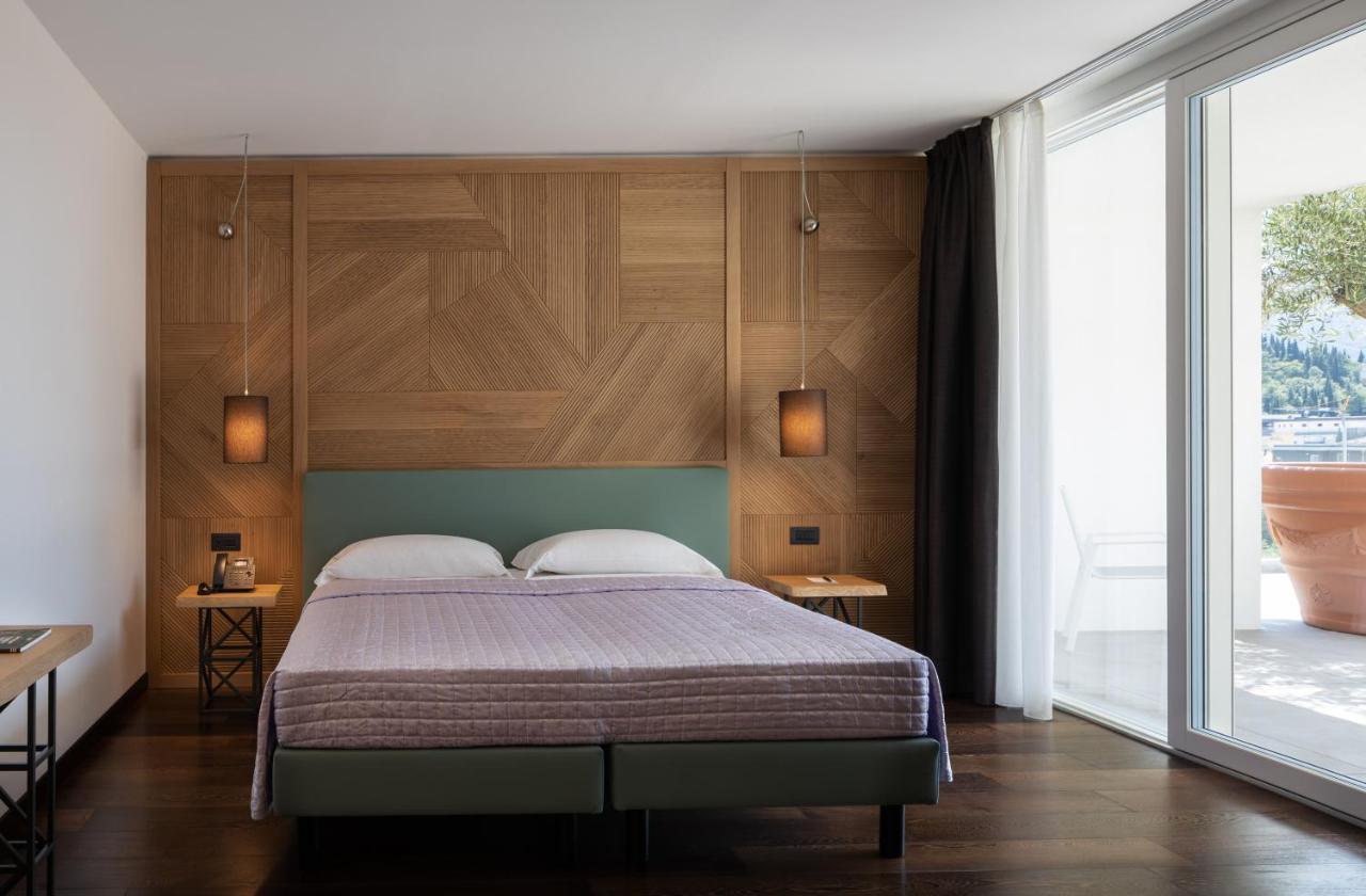 Aris Apartments & Sky Pool - Tonelli Hotels - Adult Friendly Riva del Garda Eksteriør billede