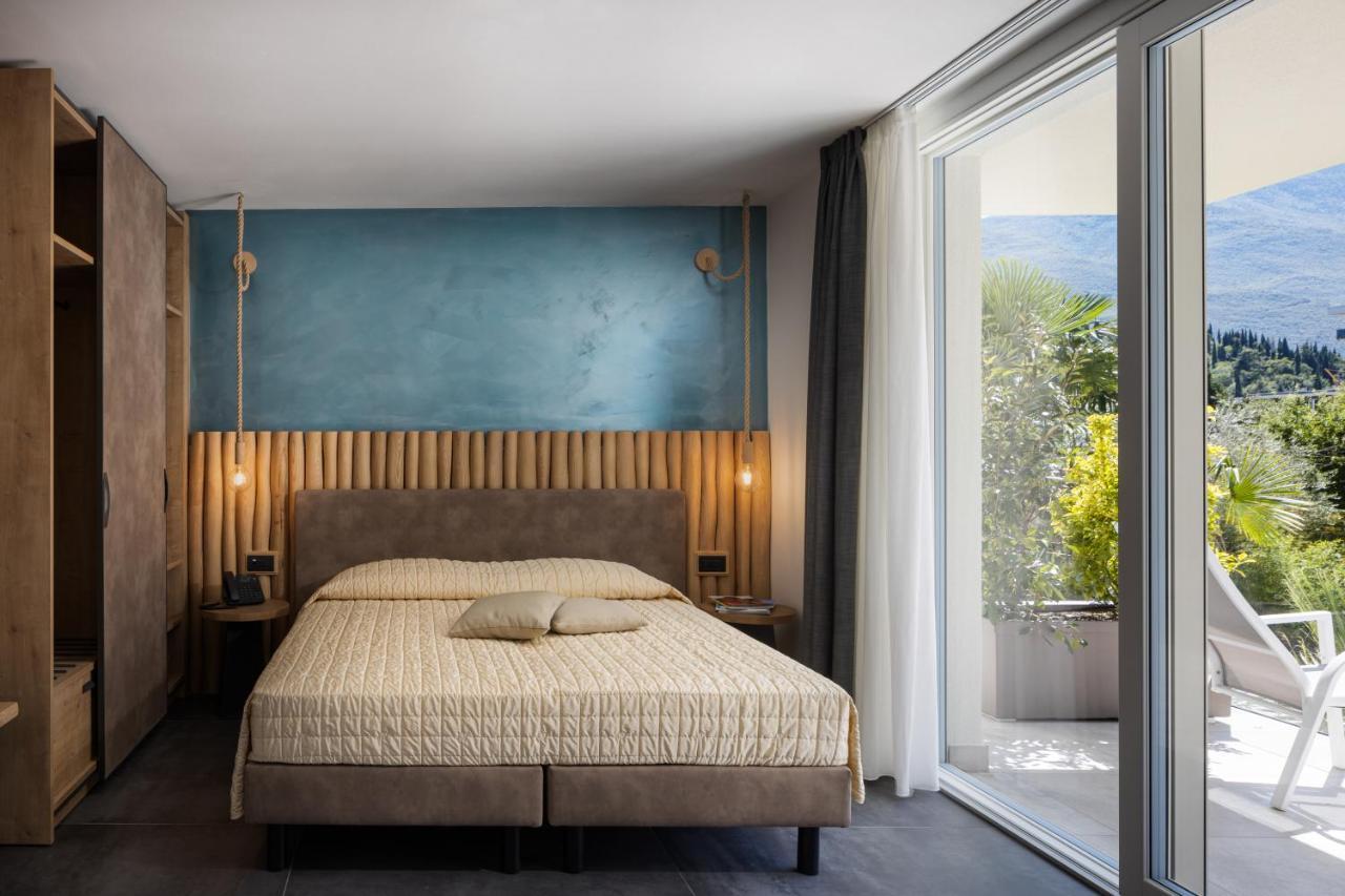 Aris Apartments & Sky Pool - Tonelli Hotels - Adult Friendly Riva del Garda Eksteriør billede