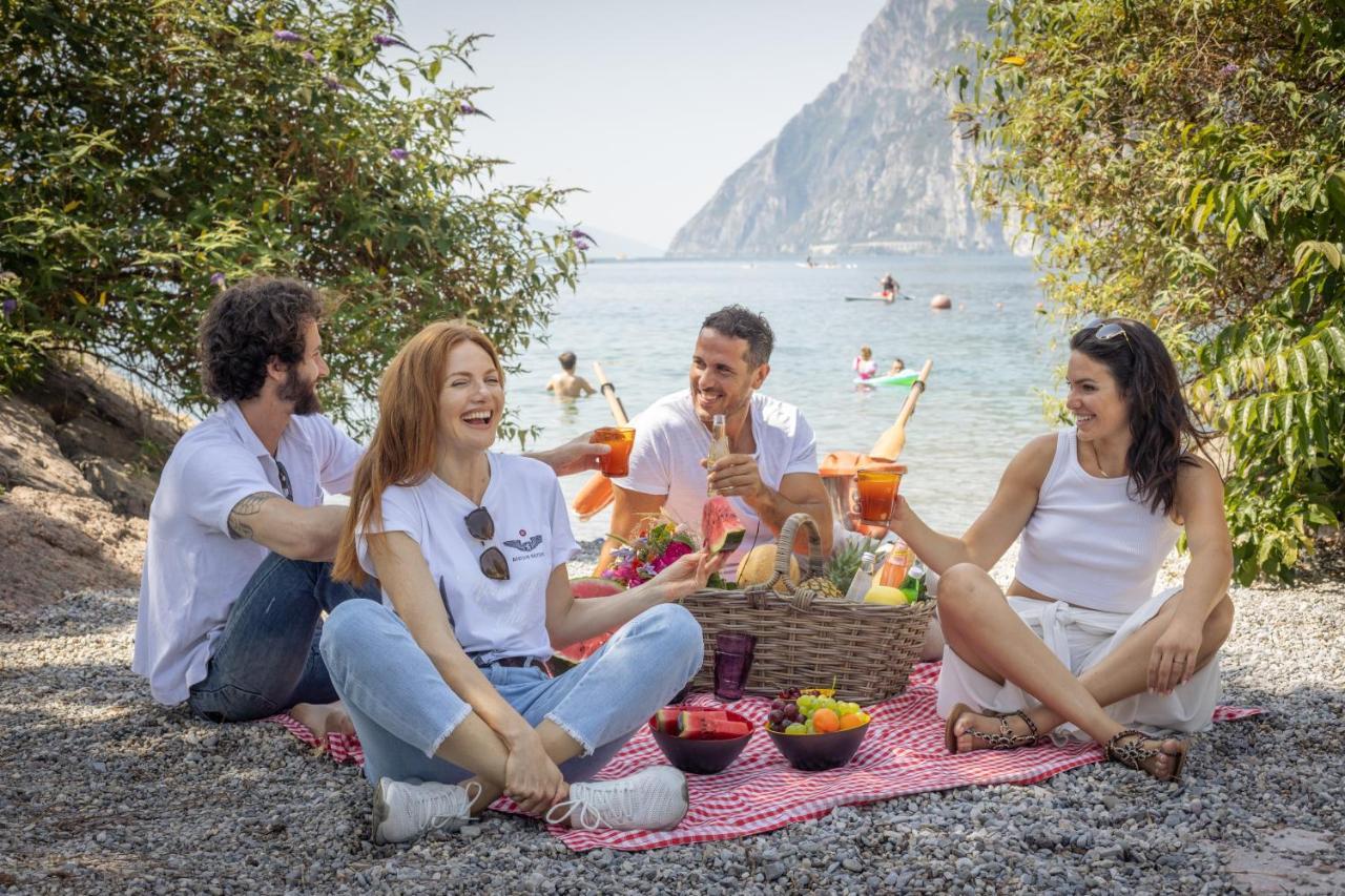 Aris Apartments & Sky Pool - Tonelli Hotels - Adult Friendly Riva del Garda Eksteriør billede